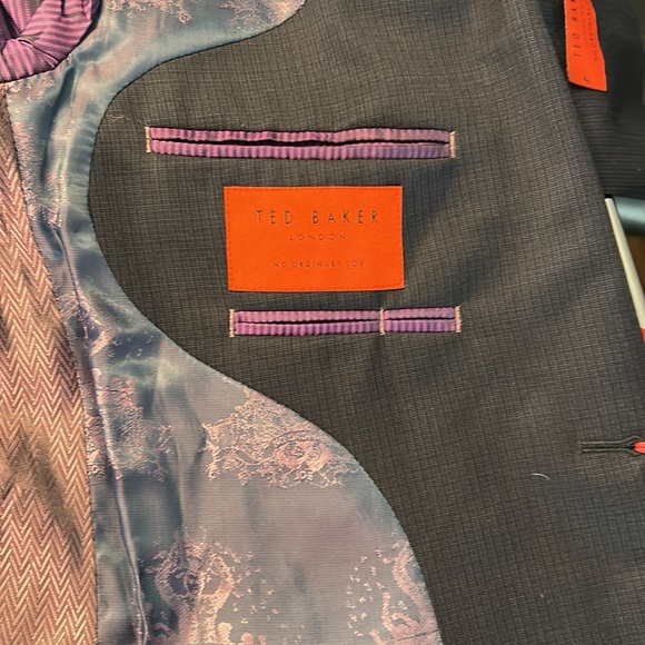 Ted baker London suit - Picture 2 of 3